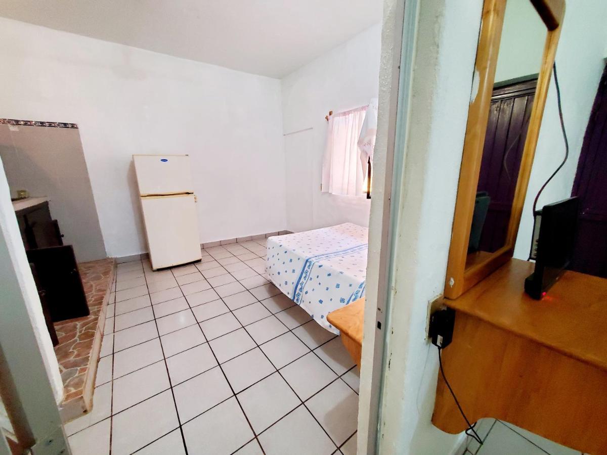 Hotel Casa Melaque سان باتريسيو ميلاكي المظهر الخارجي الصورة